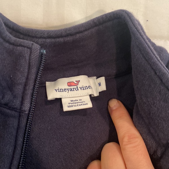 Vineyard vines shirts medium shep pullover and small purple long sleeve Lot - Picture 3 of 5